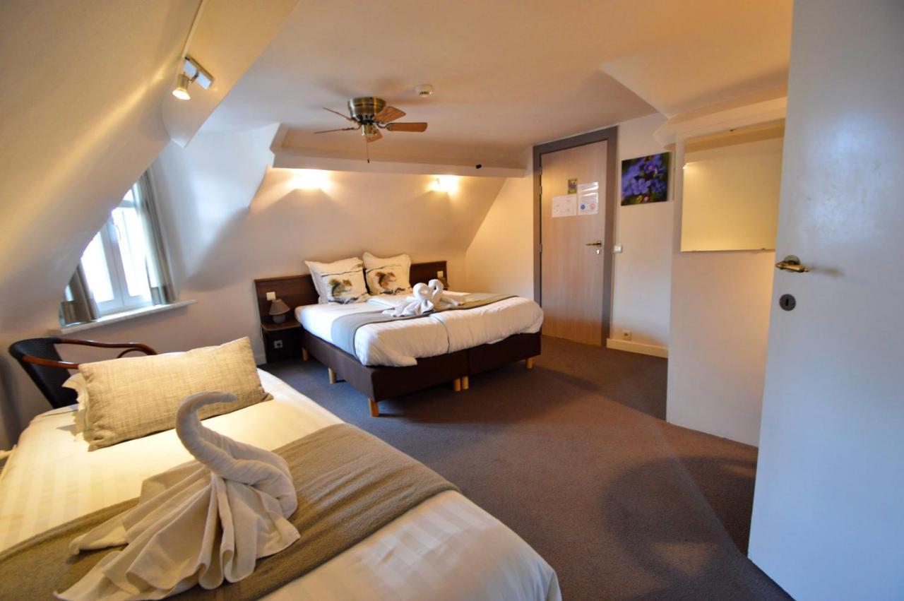 Hotel Ambrosia Ипер Екстериор снимка